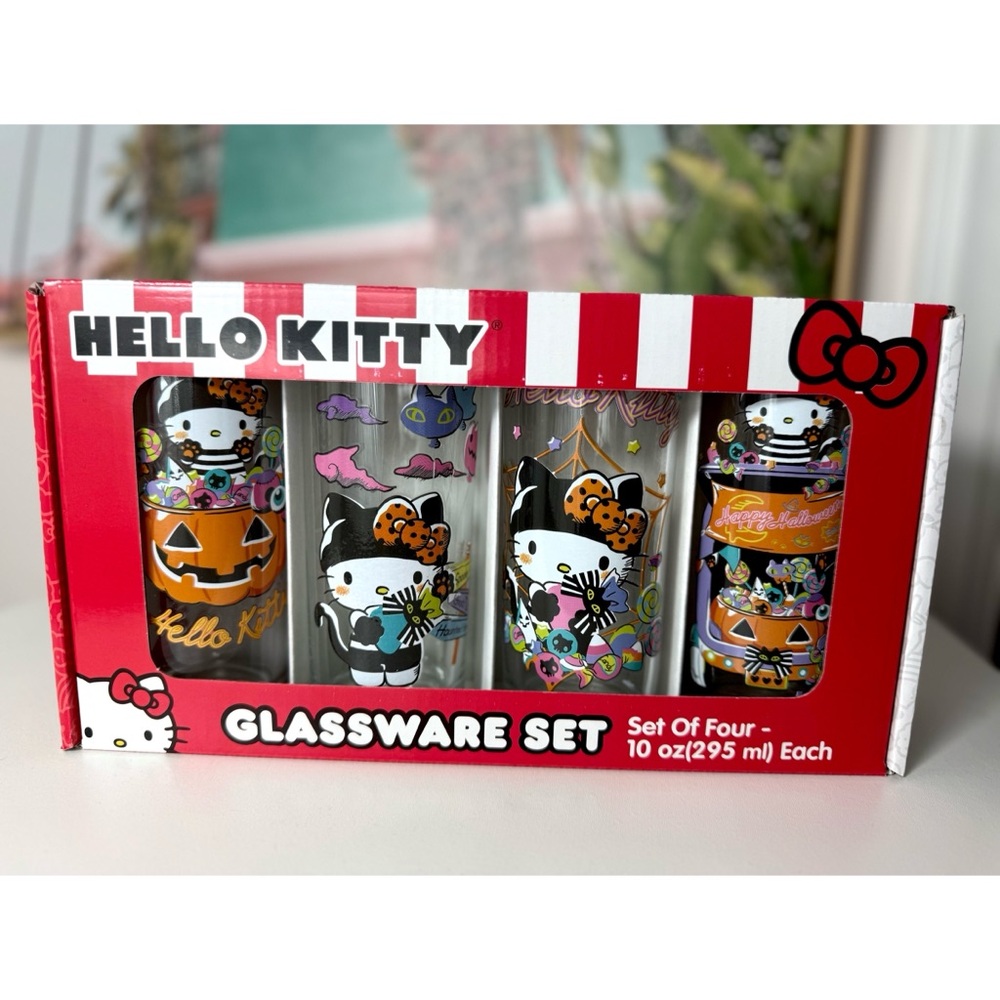 Hello Kitty Sanrio Halloween Pumpkin Cat 10oz Glass Tumbler Set of 4